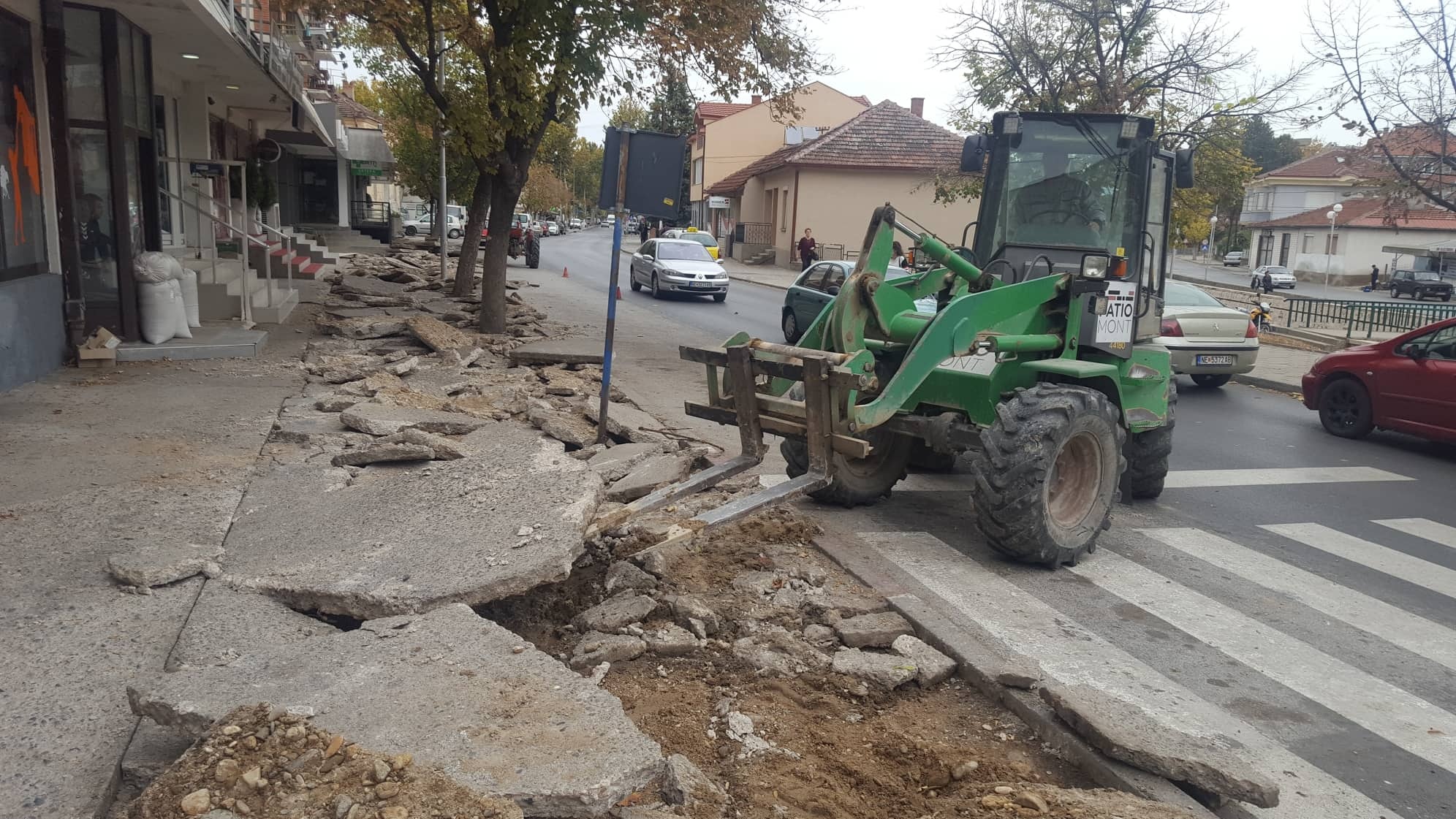 Во Неготино се поставува атмосферска канализација и се санира тротоар