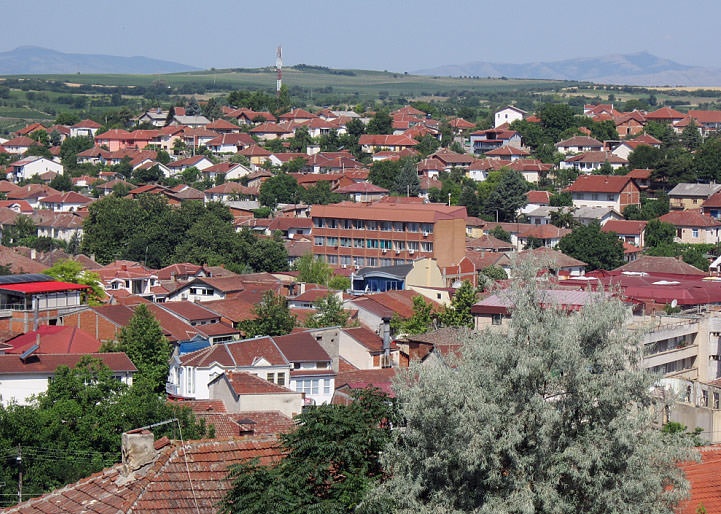 Општина Неготино објави продажба на градежно земјиште