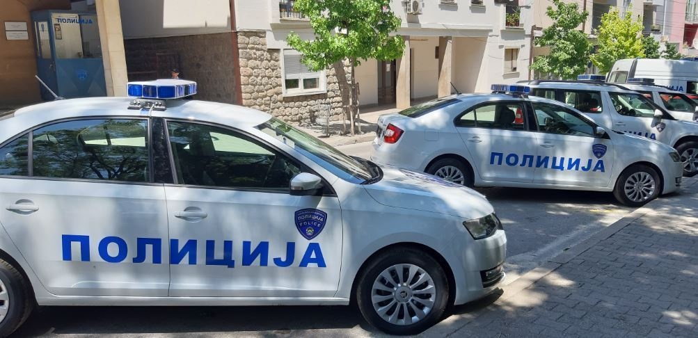 Од полицискиот билтен: Украден сеф од визба во Демир Капија, нападната медицинска сестра, снимани полицајци додека вршеле увид
