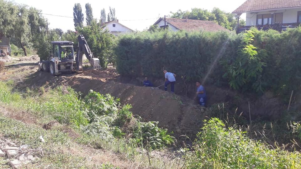 Реконструкција на фекална канализација во с.Марена.