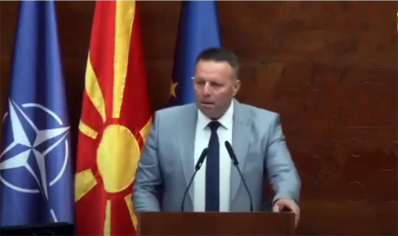 Пратеникот Јованчев со прашање до премиерот: Дали со ланскиот откуп на грозје за дестилат била направена измама на лозарите