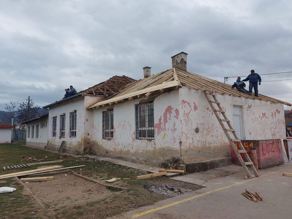 Се реконструира училиштето во село Возарци